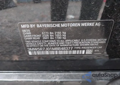 2021 BMW 330I xDrive z USA, uszkodzony, nr VIN 3MW5R7J01M8B48377